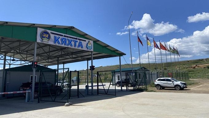 Полмиллиона цветов за месяц ввезли из Китая в Бурятию