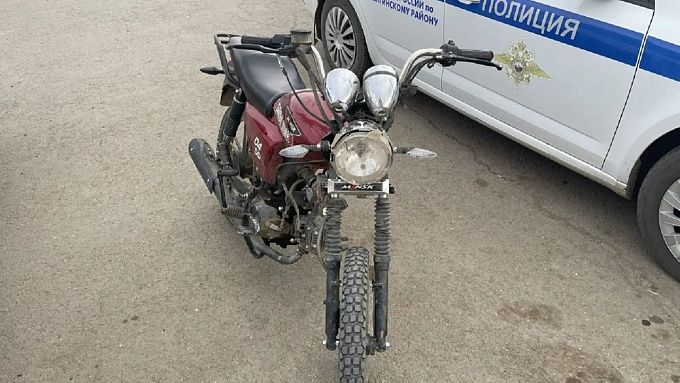 20-летний мотоциклист без прав попал в ДТП в Бурятии