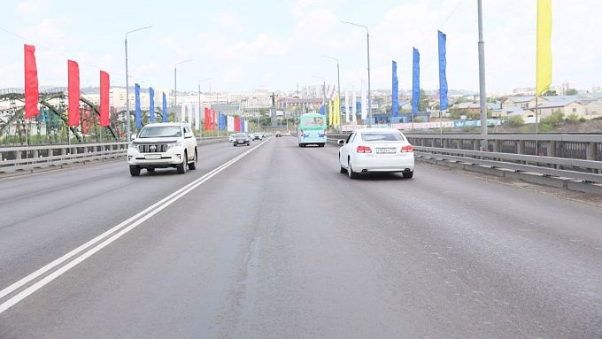 В Улан-Удэ будут перекрывать крайние полосы движения на Селенгинском мосту