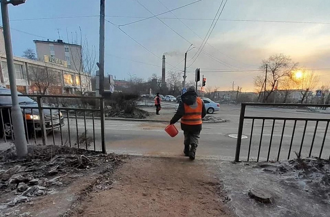 Улан-удэнцы могут пожаловаться на скользкие и опасные тротуары