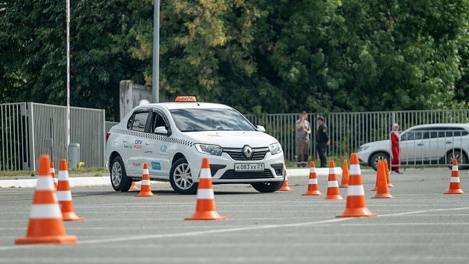 Лучший улан-удэнский таксист отправится на конкурс в Казань