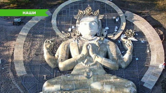 Строили и стар, и млад. Как в Бурятии 6 лет возводили 41-метровую статую Арьяа Баала