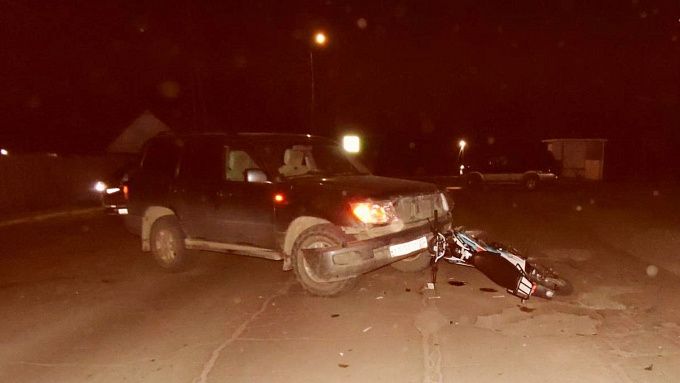 В Бурятии два подростка на мотоцикле пострадали в ДТП с «Лэнд Крузером»