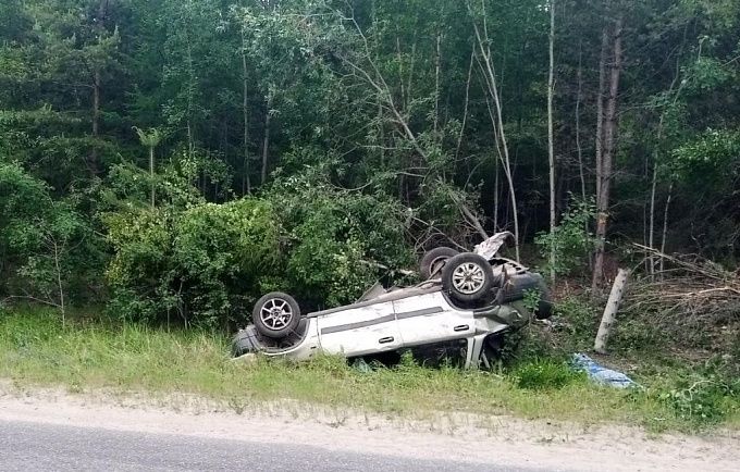 Пожилой водитель слетел с трассы в Бурятии и погиб