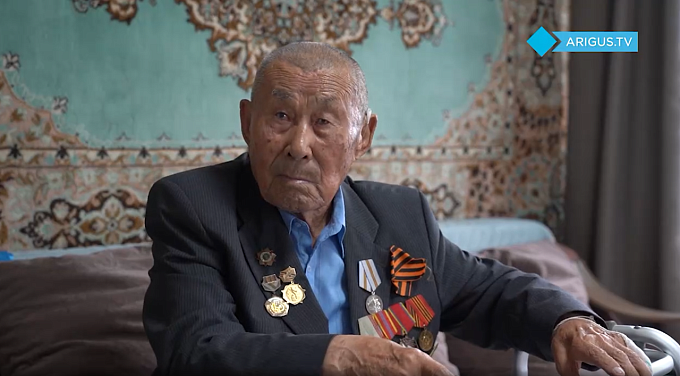 В Бурятии ветеран Великой Отечественной  войны отмечает 100-летний юбилей