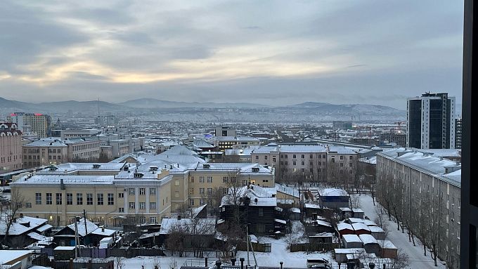 Местами в Бурятии прогнозируют сильный ветер, метели и заносы