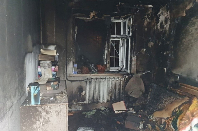 Четыре человека пострадали на пожаре в многоэтажке Улан-Удэ