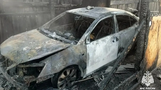 Машина сгорела в селе Бурятии