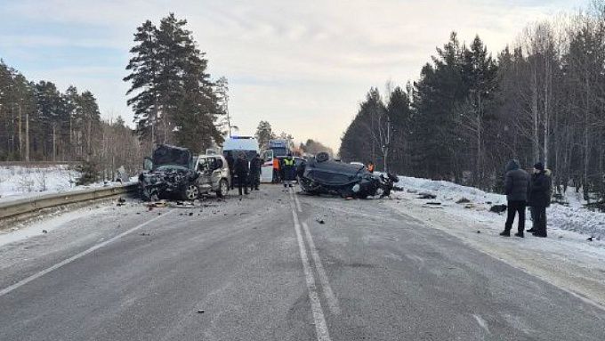 Два человека погибли в аварии на трассе «Байкал»