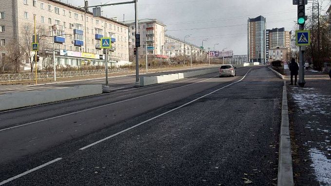 Отдельная полоса и запрет парковки. На улице в Улан-Удэ изменится схема движения