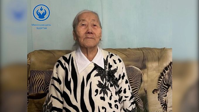 Ветеран труда, воспитавшая семерых детей, отметила юбилей в Бурятии