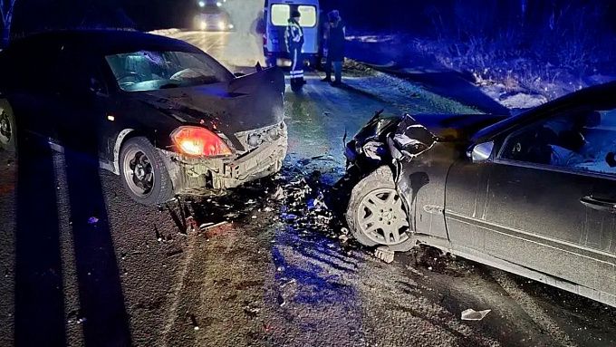 Три человека попали в больницу после ДТП в районе Бурятии