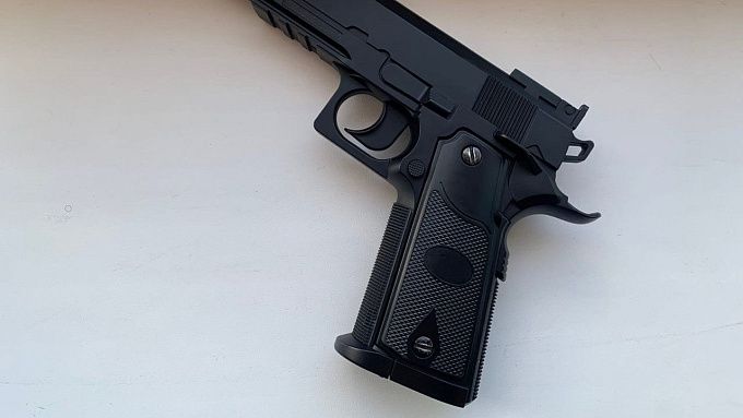 Точку в споре стрельбой из пистолета решил поставить житель Бурятии