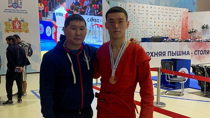 Самбист из Бурятии стал призером первенства России