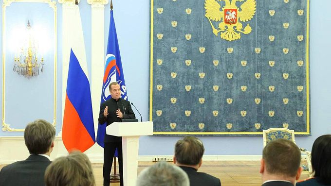 Дмитрий Медведев подчеркнул необходимость развивать российскую культуру и укреплять национальную идентичность