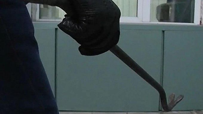 Вор выплатил 200 тысяч пострадавшим жителям Бурятии