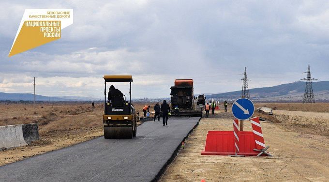 15 км нового асфальта уложили на дороге в районе Бурятии