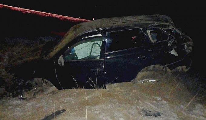 Пьяный водитель «Аутлэндера» перевернулся на трассе в Бурятии