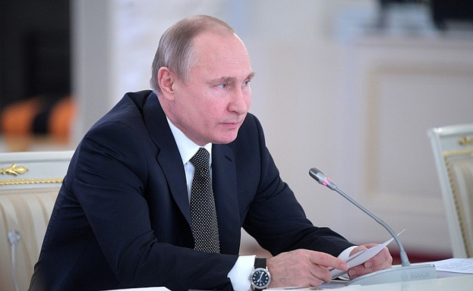 Глава Бурятии рассказал Путину о проблемах с госконтрактами из-за январского дедлайна