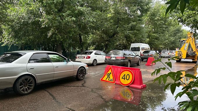 Снова пробки. В Улан-Удэ ограничили движение на Смолина