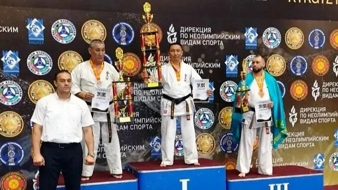 Каратист из Бурятии стал двукратным чемпионом Азии