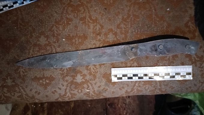В Бурятии рабочий зарезал напарника спустя неделю работы, выбросил нож в печь и лег спать