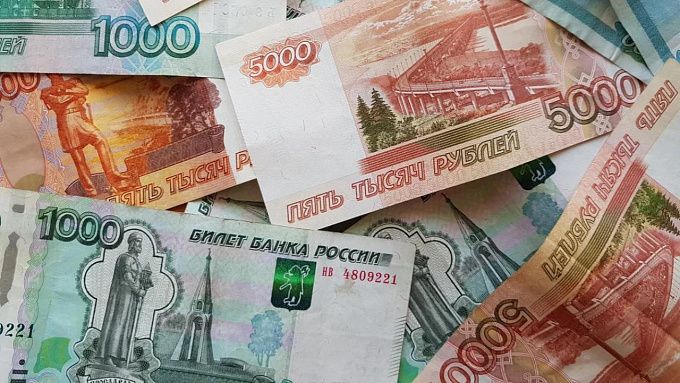 Сотовые операторы начали взимать плату за безлимитный интернет