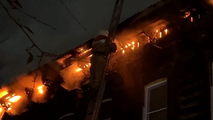 В Улан-Удэ раскрыли предварительные причины пожара в жилом доме