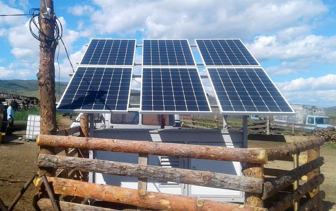Первая в Бурятии солнечная энергоустановка заработала на ферме