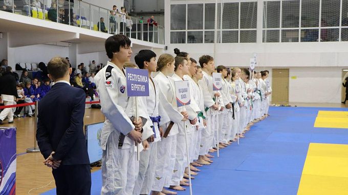 Дзюдоисты Бурятии выиграли 25 медалей на Первенстве ДФО среди юниоров