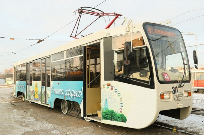 В Улан-Удэ трамваи встали в пробку из-за снегопада 