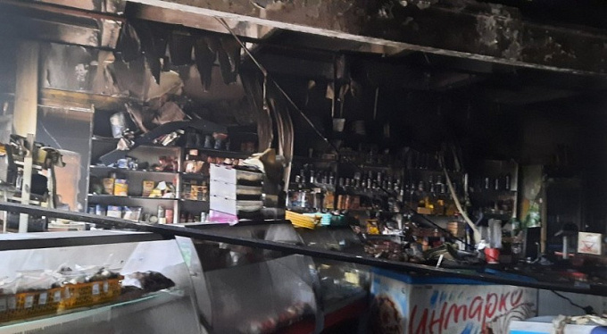 В Бурятии сгорел магазин «Центральный»