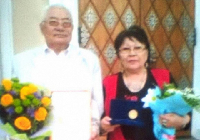 В Бурятии семейная пара живет в браке 53 года
