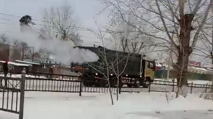 Микрорайон Улан-Удэ превращается в зловонную помойку