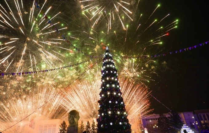 В Улан-Удэ новогодний фейерверк прогремит 30 декабря