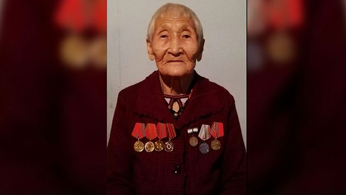 Ребёнок войны и ветеран труда Бурятии отметила 95-летний юбилей