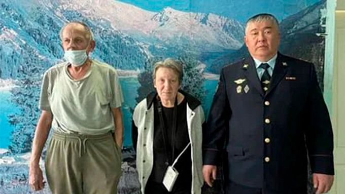 В Бурятии полицейский спас супругов от гибели