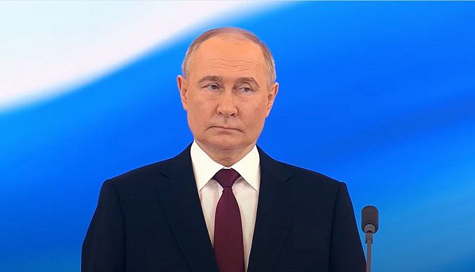 Путин в пятый раз вступил в должность президента России