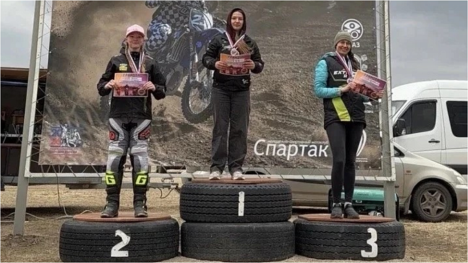 Мотогонщица из Бурятии выиграла чемпионат Красноярского края