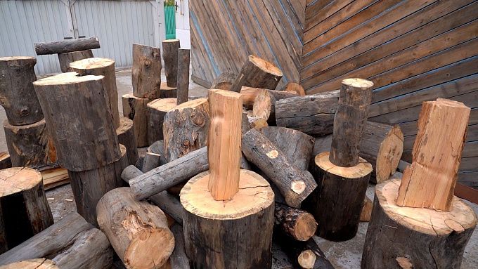 В Бурятии разъяснили, в каком случае семьи мобилизованных получат дрова 