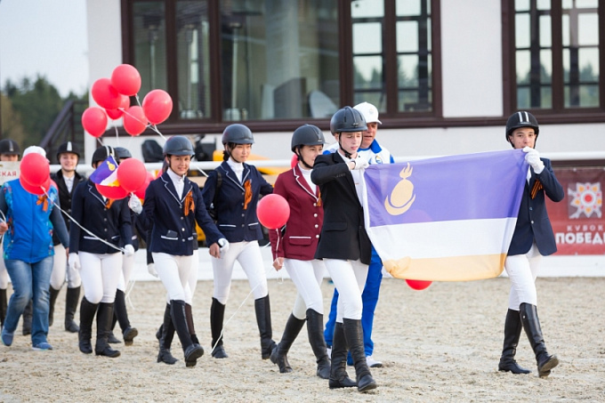 Сборная Бурятии впервые выступила в финале престижных соревнований по конному спорту 