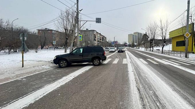 Травму получила пешеход после наезда «Мазды» в Улан-Удэ
