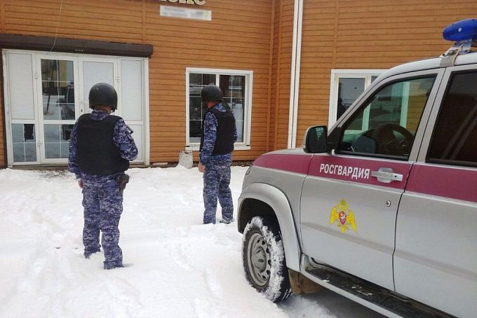 В Бурятии 18-летний парень устроил погром в кафе