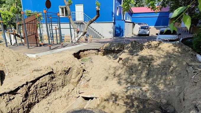 Перекопали и забыли: ТГК-14 не торопится возвращать благоустройство на 58 участках в Улан-Удэ