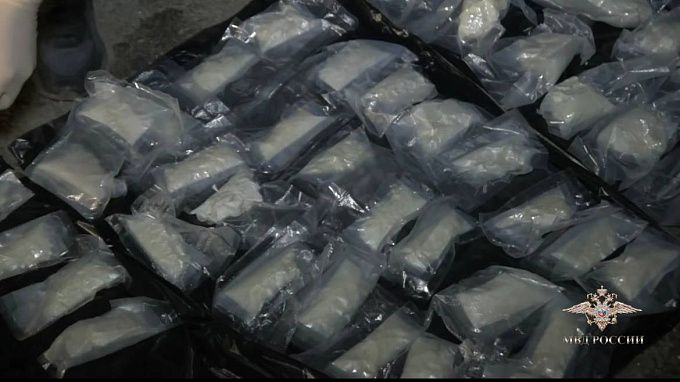 Перевозчика крупной партии наркотиков задержали в Забайкалье