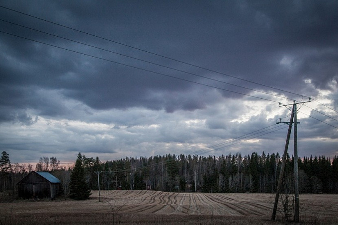 В Бурятии порывистый ветер оставил несколько улиц без света