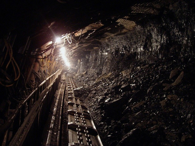 На руднике в Бурятии рабочего насмерть завалило камнями