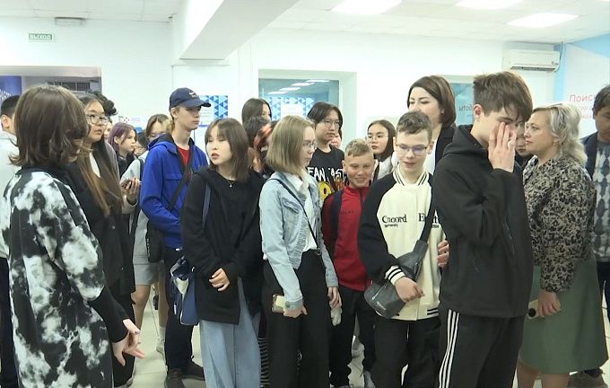 В Бурятии почти в два раза чаще стали звать на работу подростков