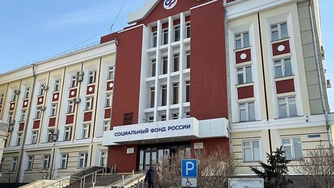 В Бурятии семьи с двумя и более детьми смогут получать ежегодную выплату