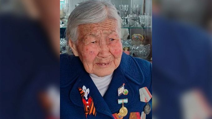 Ветеран труда и педагог из Бурятии отпразднует 95-й день рождения